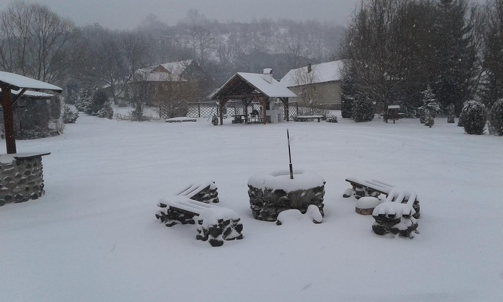 Toldi Vendégház Felsőtold Esterno foto